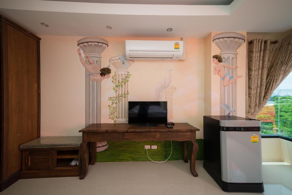 Thongtara House Boutique Srinakarin Hotel Bangkok Room photo