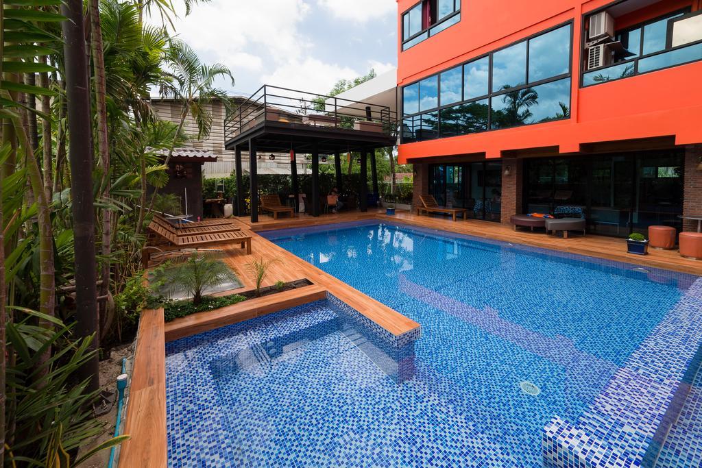 Thongtara House Boutique Srinakarin Hotel Bangkok Exterior photo